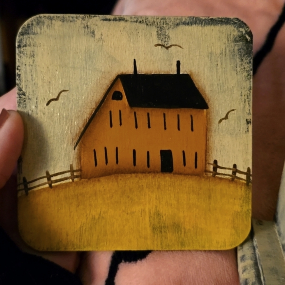Handpainted Set of 6 Beautiful Coasters of New England style homes 🏡 - Picture 4 of 10